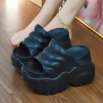 Pantoufles à semelles compensées confortables et décontractées de 10cm, chaussures légères à enfiler, sandales d&rsquo;été souples EVA pour femmes