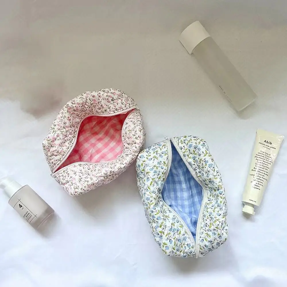 sac de maquillage matelassé matelassé à imprimé de fleurs, sac à main de rangement, trousse de toilette, poudres cosmétiques, grand sac de voyage, 1pc sac de maquillage matelassé matelassé à imprimé de fleurs, sac à main de rangement, trousse de toilette, poudres cosmétiques, grand sac de voyage, 1pc