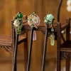 baguettes à cheveux chinoises vintage en bois pour femmes, épingles à cheveux de luxe faites à la main, baguettes à fleurs, accessoire de bijoux pour tête de fête de mariage