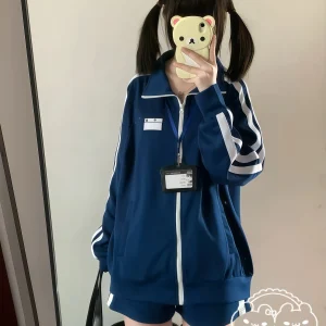 Ensemble de Style sport japonais mignon, nouvelle mode automne 2021, manteau ample à manches longues + short, ensemble deux pièces pour étudiantes Y2k, tenues pour filles Ensemble de Style sport japonais mignon, nouvelle mode automne 2021, manteau ample à manches longues + short, ensemble deux pièces pour étudiantes Y2k, tenues pour filles