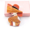 broches de portrait de dessin animé en acrylique faites à la main pour femmes, accessoires de sac de vêtements populaires, accessoires de mode