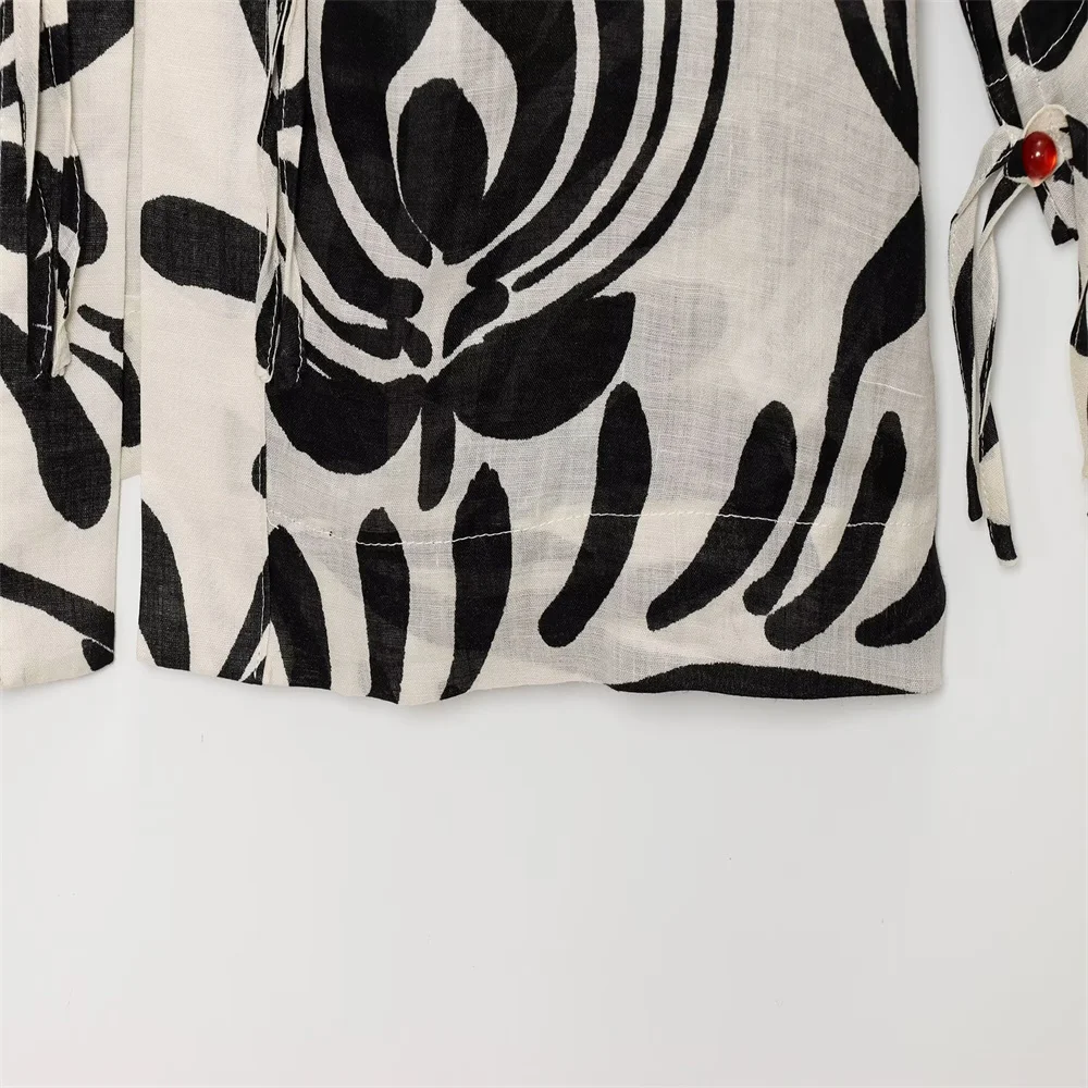 nouveaux vêtements d'extérieur de style kimono imprimés à la mode pour femmes d'automne et pantalons taille haute nouveaux vêtements d'extérieur de style kimono imprimés à la mode pour femmes d'automne et pantalons taille haute