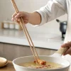 Baguettes japonaises Extra longues en bois de hêtre poli, nouilles alimentaires frites, baguettes antidérapantes, outils de cuisine