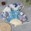 1 pièces original en bois main fleur bambou ventilateur de poche décoration fiestas chinois japonais pliant ventilateur pour la décoration intérieure
