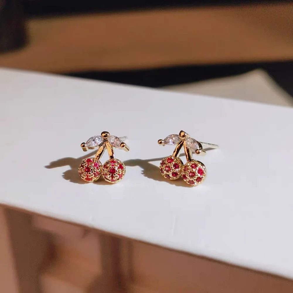 costume de bijoux cerise en cristal strass, tendance, léger, luxe, exquis, collier, boucles d'oreilles, ensemble de collier cerise douce, fête costume de bijoux cerise en cristal strass, tendance, léger, luxe, exquis, collier, boucles d'oreilles, ensemble de collier cerise douce, fête