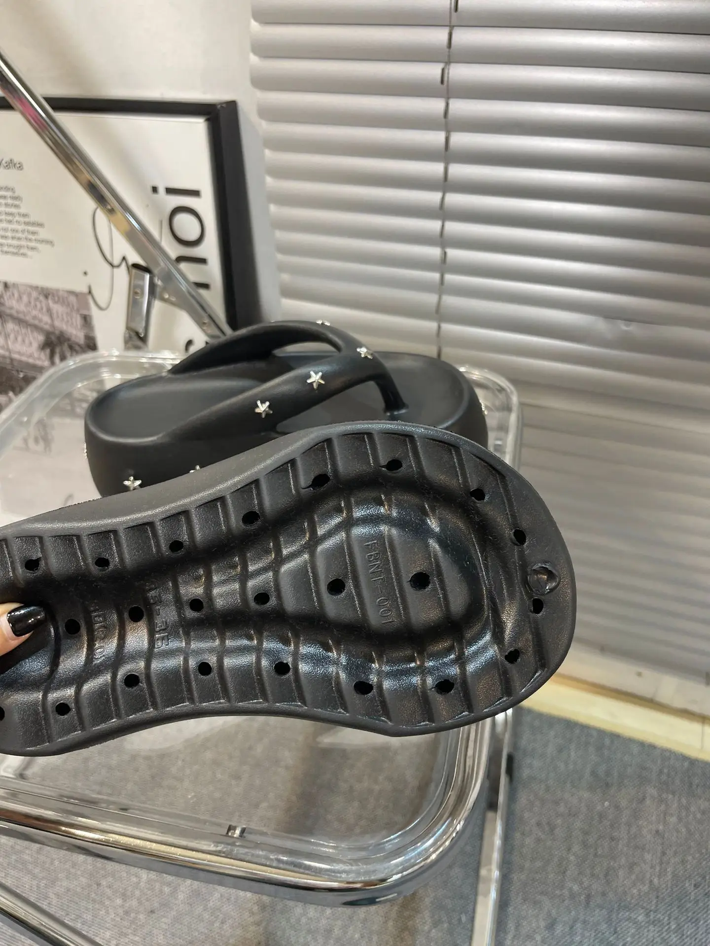 tongs d'été à plateforme compensée, semelles épaisses, talons hauts, chaussures de plage, pantoufles d'extérieur, tongs de plage à bout ouvert, 2025 tongs d'été à plateforme compensée, semelles épaisses, talons hauts, chaussures de plage, pantoufles d'extérieur, tongs de plage à bout ouvert, 2025