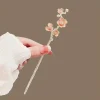 Épingle à cheveux élégante en forme de fleur de cerisier, en alliage japonais, avec motif floral rose, parfaite pour les petits pains hauts, occasions formelles de style hanfu