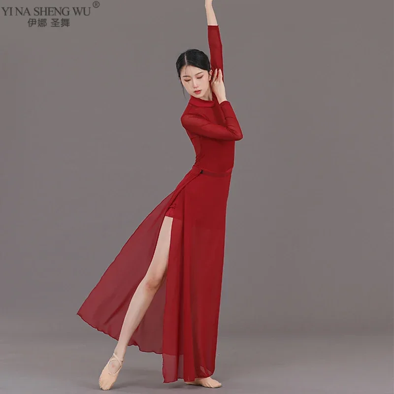 Costume de danse folklorique classique chinoise pour femmes, Cheongsam de Style ethnique, taille haute, fente rouge, vêtements de spectacle de danse moderne Costume de danse folklorique classique chinoise pour femmes, Cheongsam de Style ethnique, taille haute, fente rouge, vêtements de spectacle de danse moderne