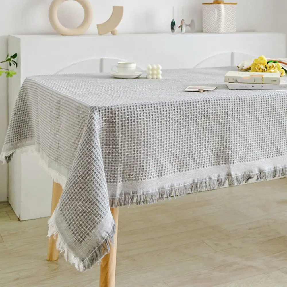 nappe à motif écossais avec pompons, anti poussière, couverture de meubles de style campagnard, rectangulaire, moderne, tapis de pique nique de jardin, salle à manger nappe à motif écossais avec pompons, anti poussière, couverture de meubles de style campagnard, rectangulaire, moderne, tapis de pique nique de jardin, salle à manger