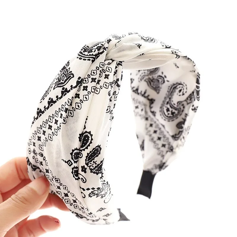 version coréenne du nouveau bandeau à larges bords, bandeau polyvalent à larges bords avec fleur de cajou de tempérament rétro version coréenne du nouveau bandeau à larges bords, bandeau polyvalent à larges bords avec fleur de cajou de tempérament rétro
