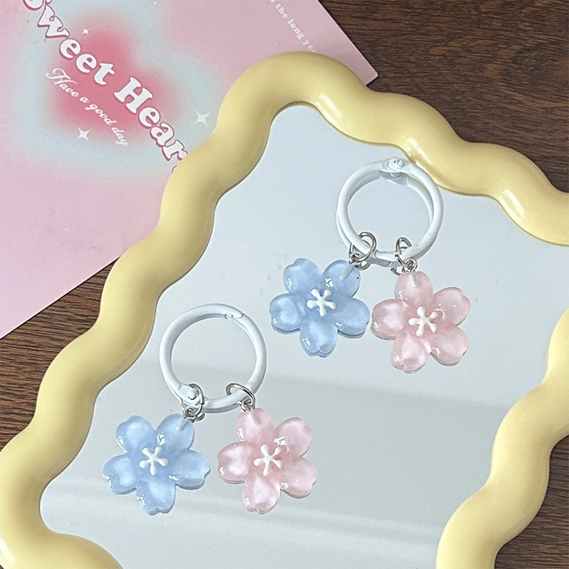porte clés sakura coloré gelée mignon ; pendentif tendance pour sacs à dos ; offre de couple douce porte clés sakura coloré gelée mignon ; pendentif tendance pour sacs à dos ; offre de couple douce