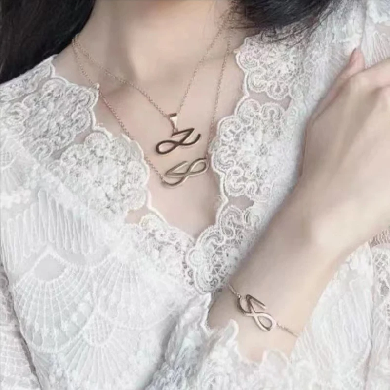 kpop idol jungkook logo collier bracelet tendance personnalisé hommes et femmes bijoux fans couple cadeaux kpop idol jungkook logo collier bracelet tendance personnalisé hommes et femmes bijoux fans couple cadeaux