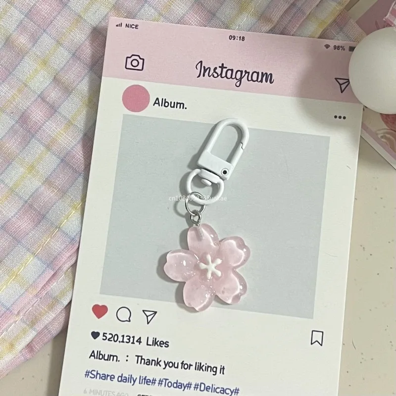 porte clés simulé sakura en résine, fleur de cerisier, pendentif jelly sakura, pendentif romantique, fleur translucide, poupée porte clés simulé sakura en résine, fleur de cerisier, pendentif jelly sakura, pendentif romantique, fleur translucide, poupée