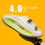 Pantoufles de plage coordonnantes pour hommes, nouvelles diapositives avec fouet, valeur esthétique élevée, vêtements extérieurs, optique astronomique, cool, 2024