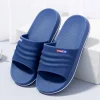 Pantoufles pour hommes sandales de plage d&rsquo;été confortables femmes diapositives de salle de bain antidérapantes chaussures d&rsquo;extérieur Couples tongs d&rsquo;intérieur EVA appartements