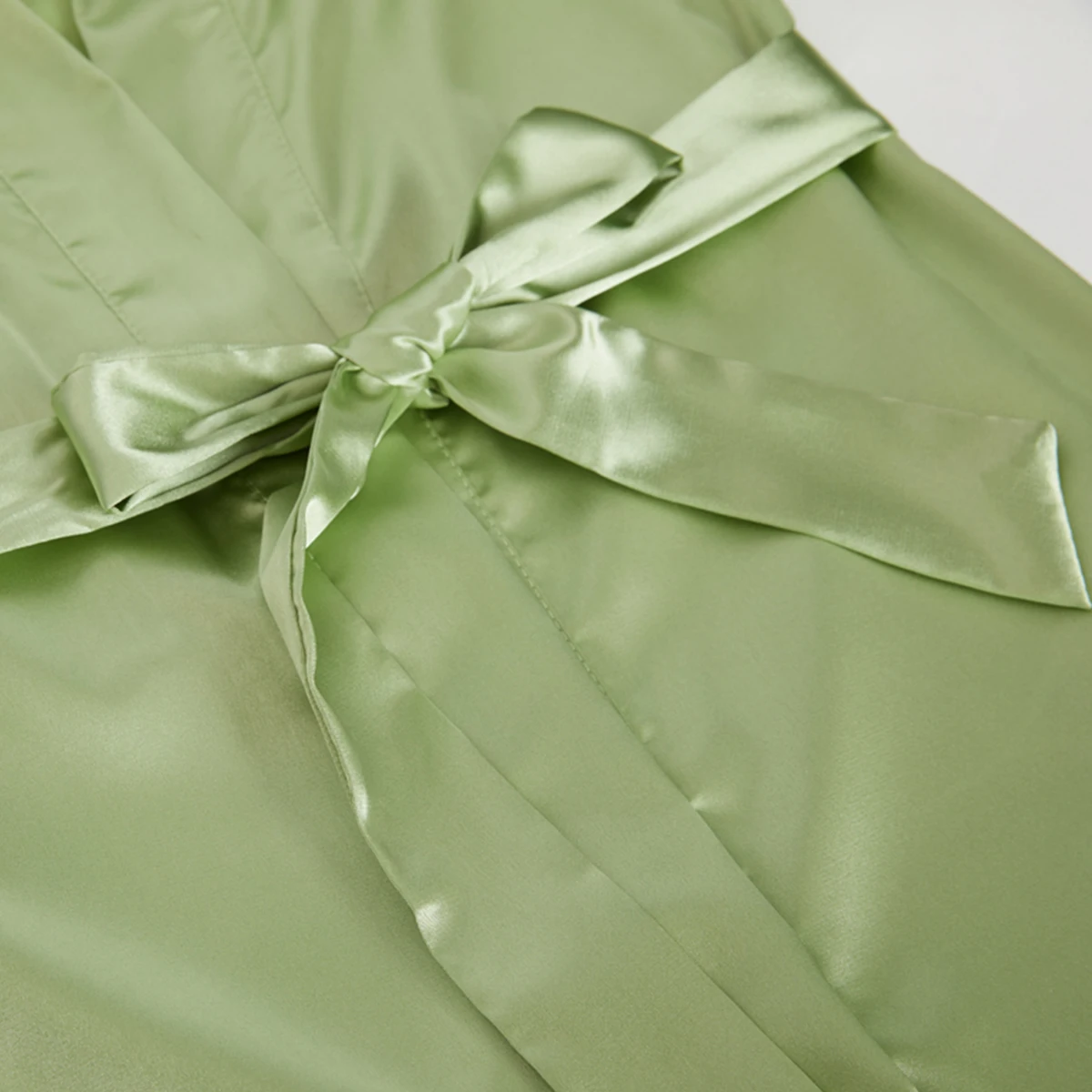 robes en satin de soie, peignoir de mariage, robe de demoiselle d'honneur, vêtements de nuit pour femmes robes en satin de soie, peignoir de mariage, robe de demoiselle d'honneur, vêtements de nuit pour femmes