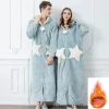 Peignoir Kimono à capuche et fermeture éclair pour femme, vêtement de nuit chaud en molleton de corail, ample, pour Couple, chemise de nuit étoile mignonne, hiver Peignoir Kimono à capuche et fermeture éclair pour femme, vêtement de nuit chaud en molleton de corail, ample, pour Couple, chemise de nuit étoile mignonne, hiver