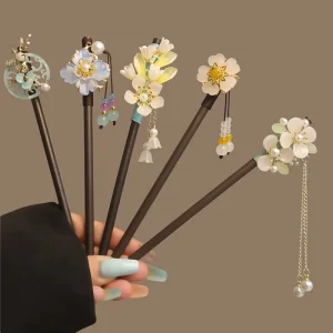 Fleur gland perle bâtons de cheveux en bois fourchette à cheveux épingle à cheveux Style chinois à la main Floral bâton de cheveux femmes Hanfu cheveux accessoires