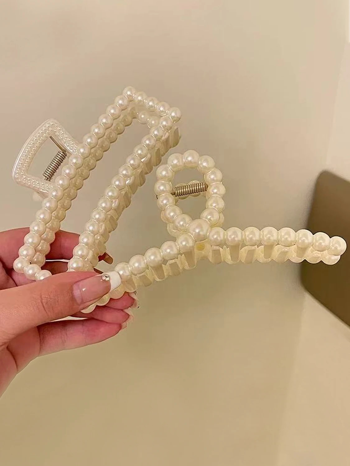 pince à cheveux en grande perle de tempérament, pince à cheveux élégante au dos de la tête, pince à cheveux en queue de cheval, pince requin, clip français rétro simple, 1 pièce pince à cheveux en grande perle de tempérament, pince à cheveux élégante au dos de la tête, pince à cheveux en queue de cheval, pince requin, clip français rétro simple, 1 pièce