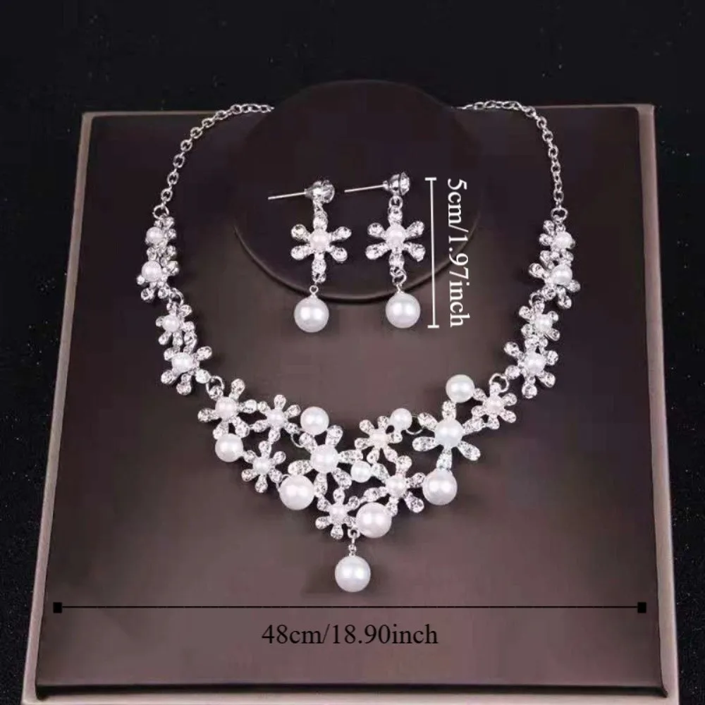 ensemble de bijoux élégants en strass, collier de perles en alliage vintage, oreilles scintillantes, collier de fleurs de style coréen pour fête ensemble de bijoux élégants en strass, collier de perles en alliage vintage, oreilles scintillantes, collier de fleurs de style coréen pour fête