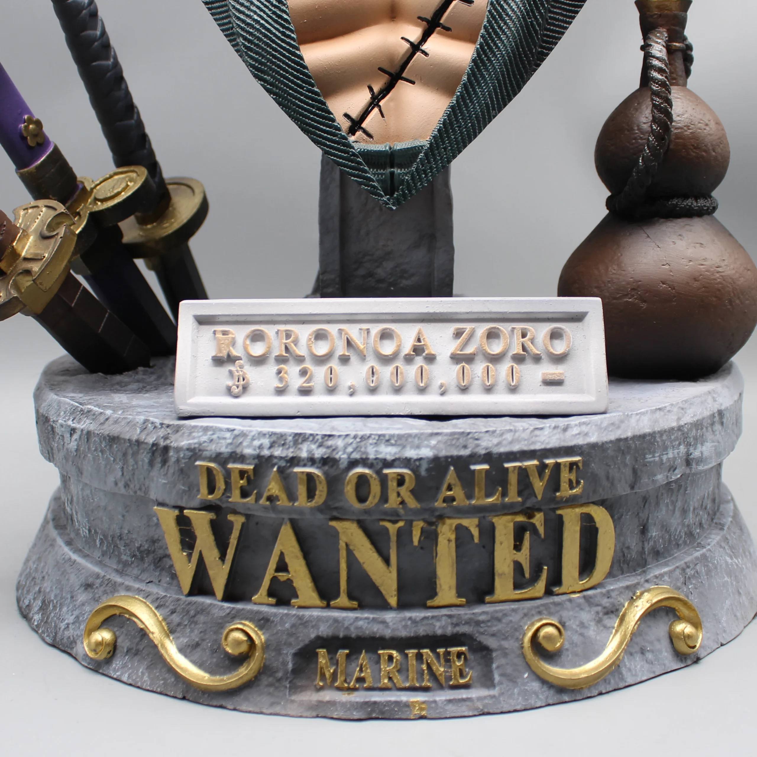 roronoa zoro anime bust action figure modèle, grande statue collection, décoration de bureau, ornement jouets, cadeaux garçons, 37.5cm, 1 pc roronoa zoro anime bust action figure modèle, grande statue collection, décoration de bureau, ornement jouets, cadeaux garçons, 37.5cm, 1 pc