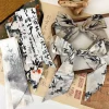 Élégant longue peinture à l'encre foulard en soie style minimaliste ruban ancien bandeau de cheveux foulard coiffure ruban bandeau dame