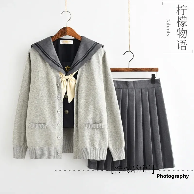ensemble d'uniforme scolaire japonais authentique à manches longues, costume de marin kansai, jupe de sœur douce, tenue d'étudiant à motif floral ensemble d'uniforme scolaire japonais authentique à manches longues, costume de marin kansai, jupe de sœur douce, tenue d'étudiant à motif floral
