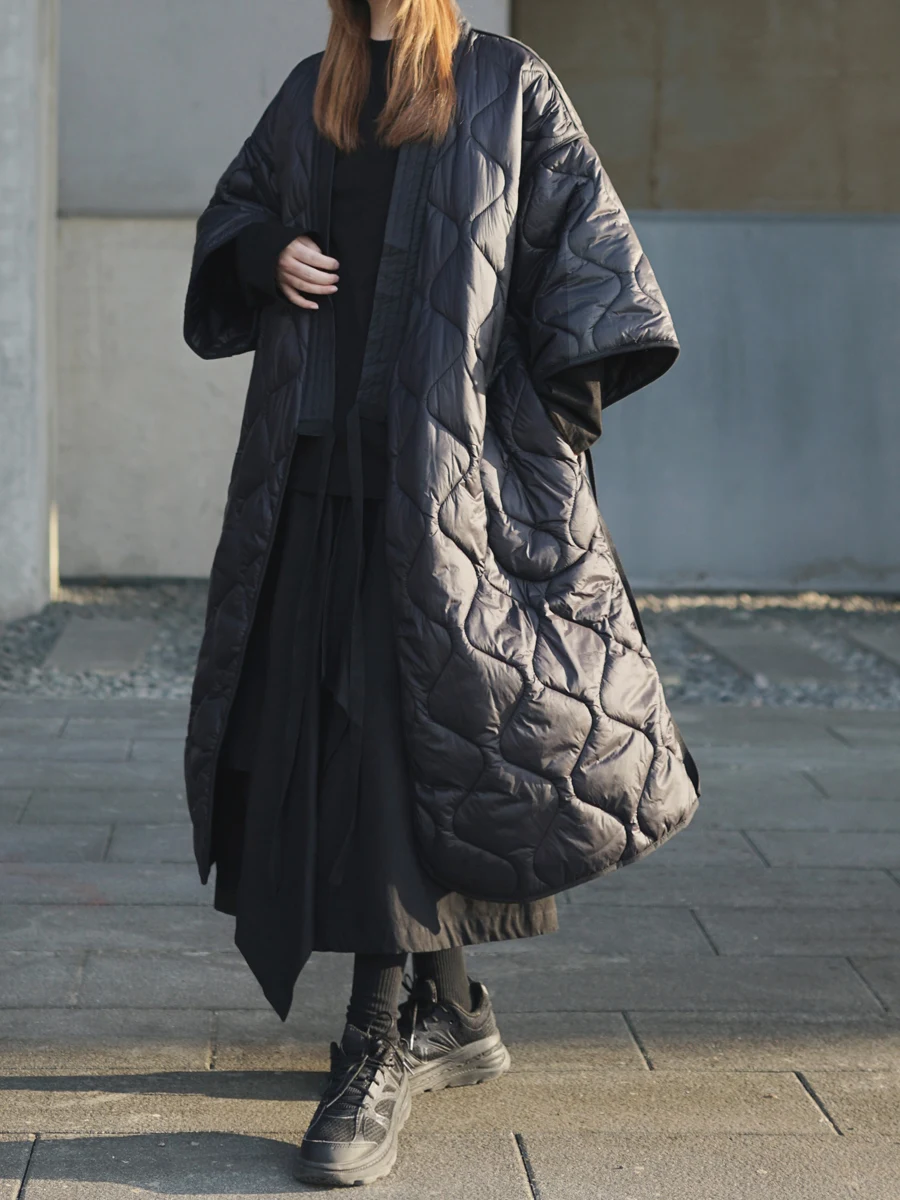 2025 nouveau noir foncé hiver japonais kimono pansement robe ample longue coton rembourré veste hiver chaud long manteau pour les femmes 2025 nouveau noir foncé hiver japonais kimono pansement robe ample longue coton rembourré veste hiver chaud long manteau pour les femmes