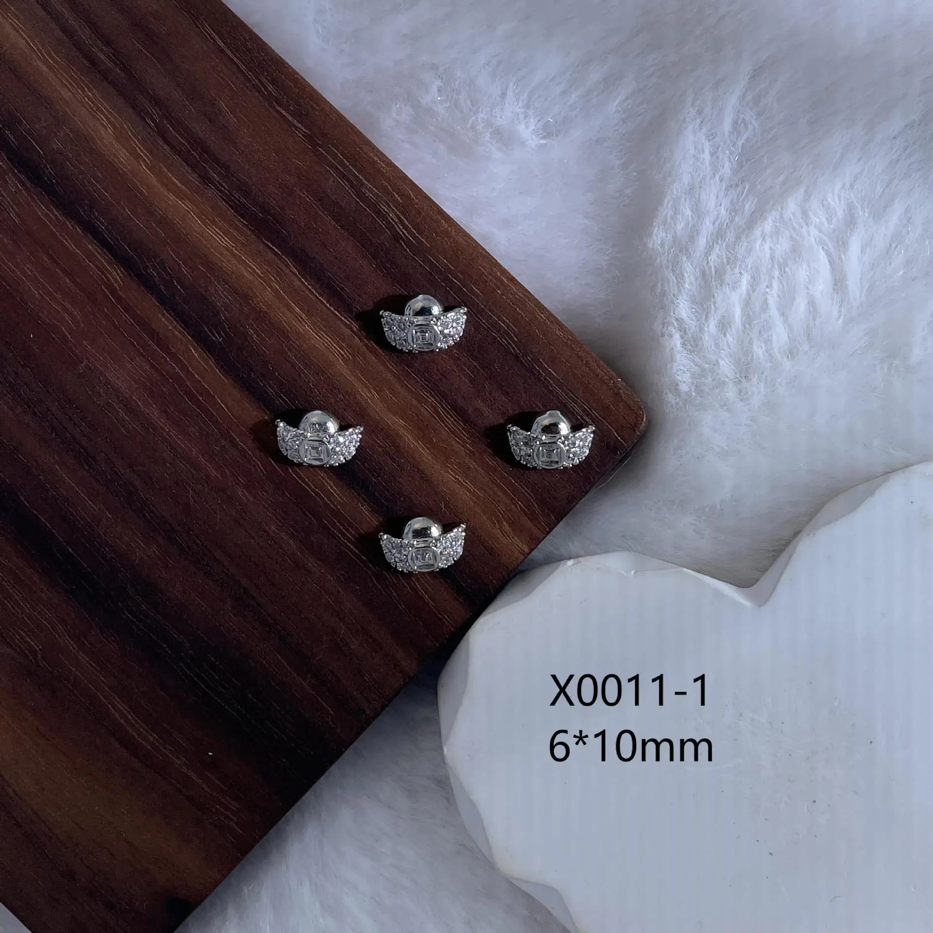 4 pièces kaniu chanceux or argent zircon fleur cristal 3d nail art décor breloques manucure accessoires fournitures décoration 4 pièces kaniu chanceux or argent zircon fleur cristal 3d nail art décor breloques manucure accessoires fournitures décoration