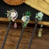 baguettes à cheveux chinoises vintage en bois pour femmes, épingles à cheveux de luxe faites à la main, baguettes à fleurs, accessoire de bijoux pour tête de fête de mariage