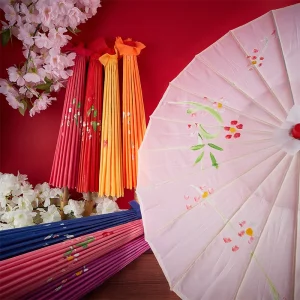 Parapluie en tissu de soie pour femmes, 82/84cm, fleurs de cerisier japonaises, parapluie de danse ancienne, parapluie décoratif en papier huilé de Style chinois Parapluie en tissu de soie pour femmes, 82/84cm, fleurs de cerisier japonaises, parapluie de danse ancienne, parapluie décoratif en papier huilé de Style chinois