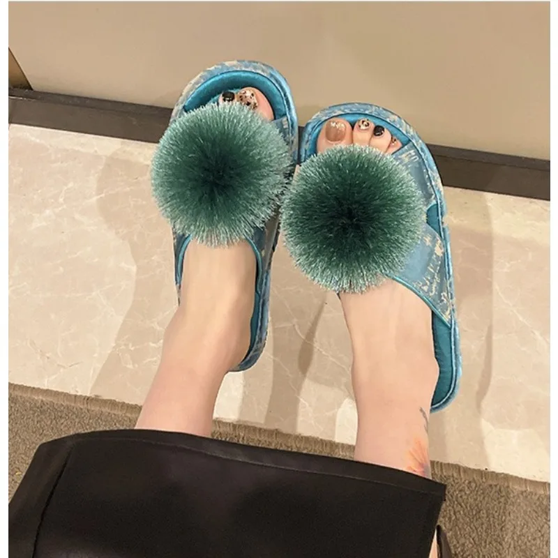 pantoufles d'nikimperméables à semelles en caoutchouc pour femme, nouvelle collection automne/hiver 2024 pantoufles d'nikimperméables à semelles en caoutchouc pour femme, nouvelle collection automne/hiver 2024
