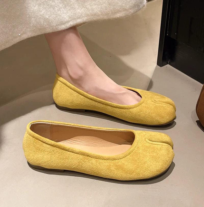 style japonais tabi ninja chaussures femmes confortables en cuir appartements fendu sabot orteil mocassins femme mary jean mocasines dames ballerine chaussure style japonais tabi ninja chaussures femmes confortables en cuir appartements fendu sabot orteil mocassins femme mary jean mocasines dames ballerine chaussure