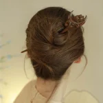 Nouveau bâton de cheveux en bois Style chinois épingle à cheveux mignon lapin chat pinces à cheveux baguettes Hanfu chapeaux femmes accessoires de cheveux