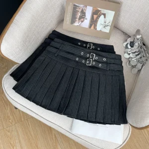 Jupe rayée femme Y2K japonais Harajuku High Street Office College années 2000 Style rétro a-ligne Mini jupe vêtements 2025 noir Jupe rayée femme Y2K japonais Harajuku High Street Office College années 2000 Style rétro a-ligne Mini jupe vêtements 2025 noir
