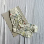Chaussettes en coton peigné pour femmes, élégantes, rétro, mignonnes, bout fendu, motifs floraux végétaux, doux, deux orteils, japonais, Harajuku, Tabi Sox Chaussettes en coton peigné pour femmes, élégantes, rétro, mignonnes, bout fendu, motifs floraux végétaux, doux, deux orteils, japonais, Harajuku, Tabi Sox
