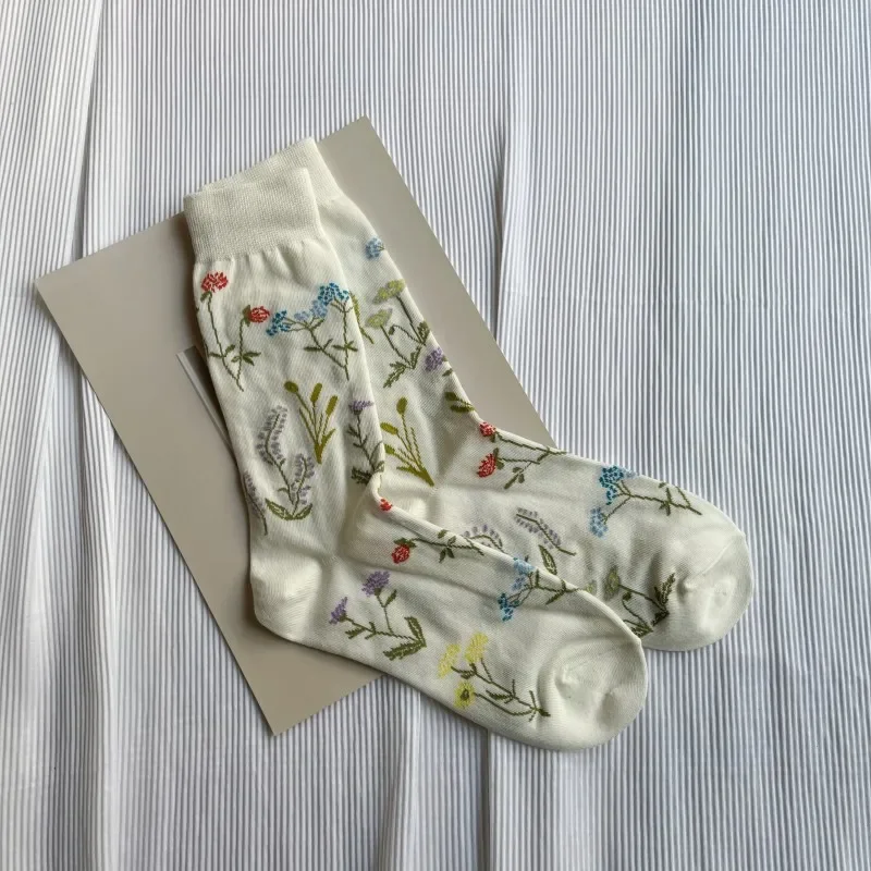 Chaussettes en coton peigné pour femmes, élégantes, rétro, mignonnes, bout fendu, motifs floraux végétaux, doux, deux orteils, japonais, Harajuku, Tabi Sox Chaussettes en coton peigné pour femmes, élégantes, rétro, mignonnes, bout fendu, motifs floraux végétaux, doux, deux orteils, japonais, Harajuku, Tabi Sox
