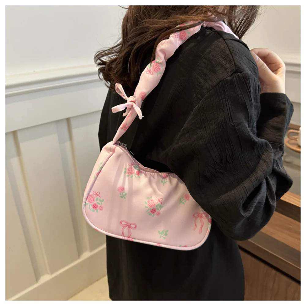 nouveau sac à fleurs esthétique à cordon de serrage, grande capacité, sangle plissée, sac sous les bras, sangle réglable, fermeture à glissière, sac hobo chic nouveau sac à fleurs esthétique à cordon de serrage, grande capacité, sangle plissée, sac sous les bras, sangle réglable, fermeture à glissière, sac hobo chic