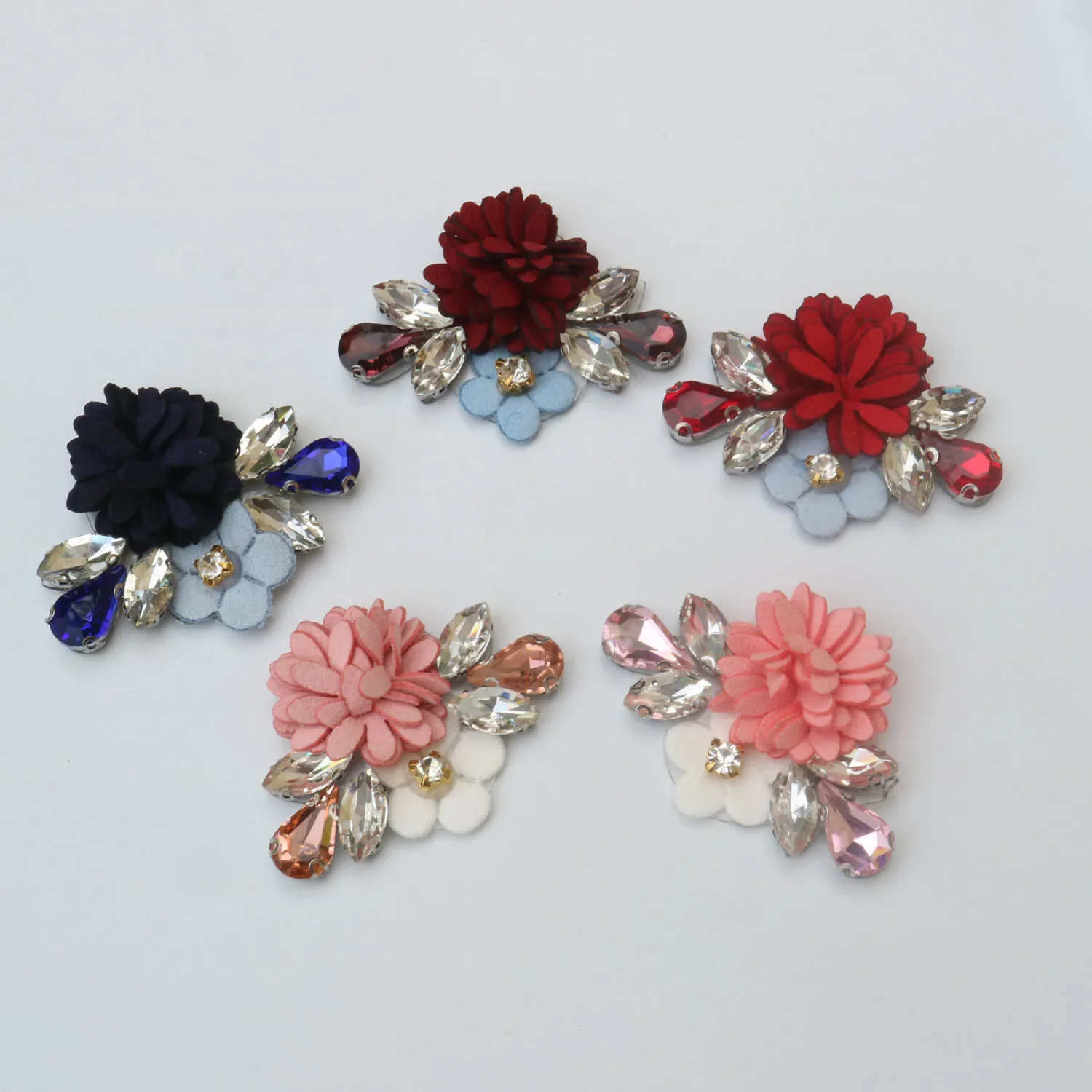 1pc fleur perlée appliques patchs pour vêtements bricolage fer sur strass broderie applique parches bordados para ropa 1pc fleur perlée appliques patchs pour vêtements bricolage fer sur strass broderie applique parches bordados para ropa
