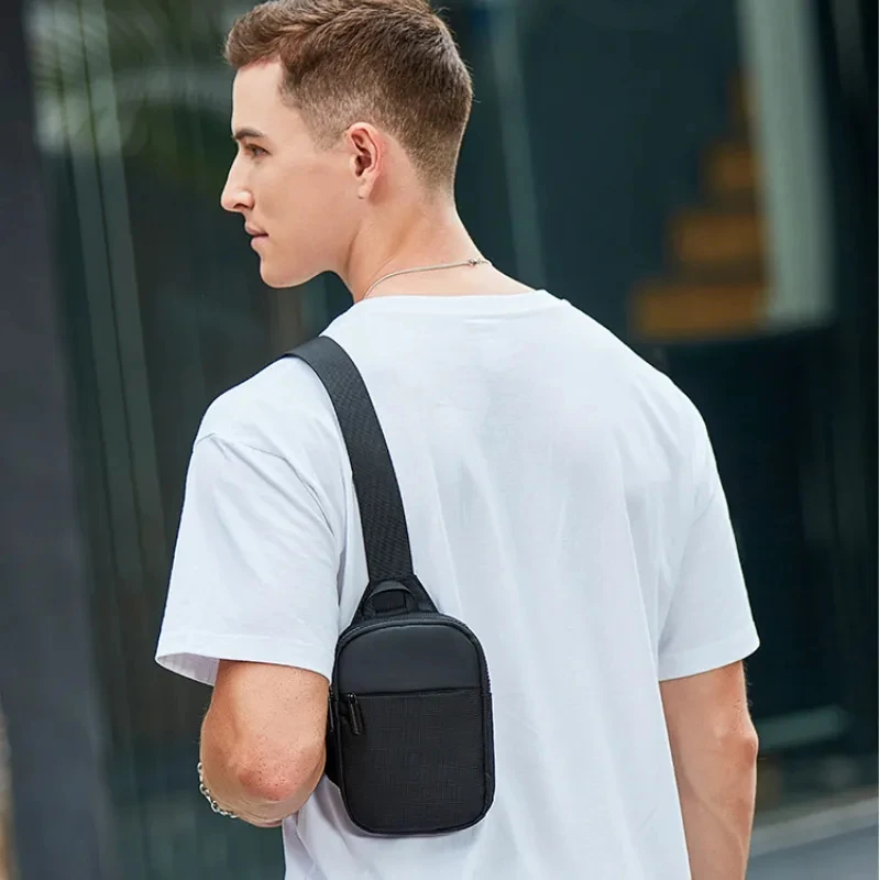 sac de poitrine japonais pour hommes, petits sacs à bandoulière en toile pour hommes, mini écharpe en tissu, sac à main de sport pour téléphone croisé sac de poitrine japonais pour hommes, petits sacs à bandoulière en toile pour hommes, mini écharpe en tissu, sac à main de sport pour téléphone croisé