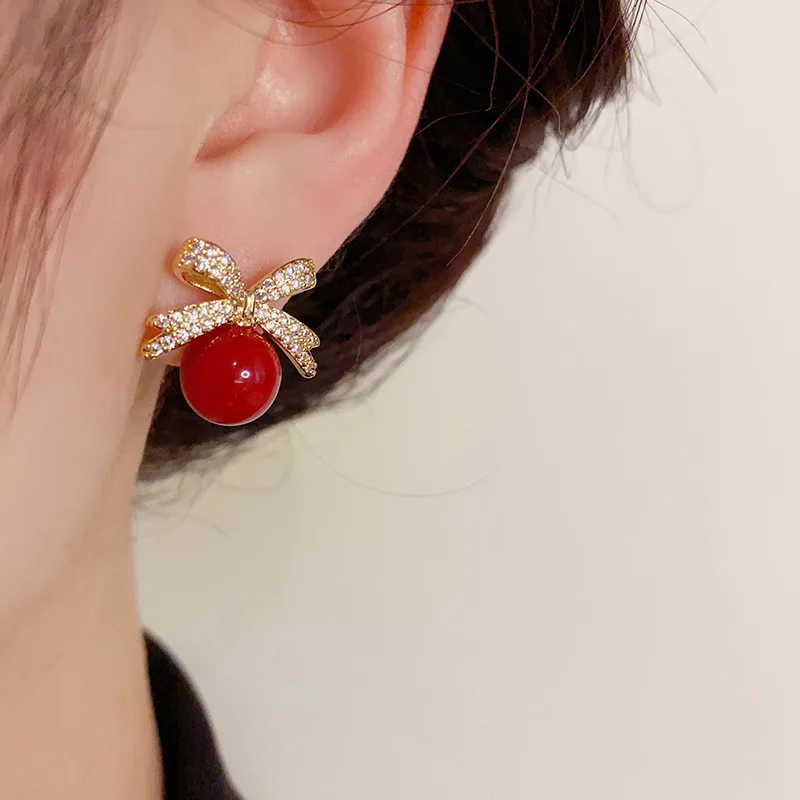 boucles d'oreilles en strass scintillants pour femmes, bijoux de luxe légers, à la mode, cadeaux d'anniversaire de mariage boucles d'oreilles en strass scintillants pour femmes, bijoux de luxe légers, à la mode, cadeaux d'anniversaire de mariage