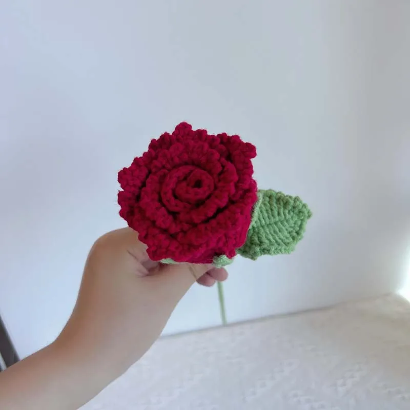 bouquet de fleurs au crochet, bourgeons de roselle mignons, tissé à la main, décor créatif de bouquet de fête de mariage bouquet de fleurs au crochet, bourgeons de roselle mignons, tissé à la main, décor créatif de bouquet de fête de mariage