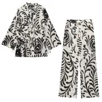 Nouveaux vêtements d’extérieur de style kimono imprimés à la mode pour femmes d’automne et pantalons taille haute Nouveaux vêtements d’extérieur de style kimono imprimés à la mode pour femmes d’automne et pantalons taille haute