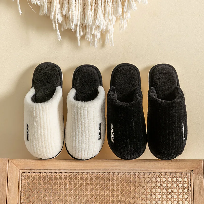 chaussures de confinement d'intérieur antidérapantes et chaudes à semelles épaisses, pantoufles en coton 2025 pour femmes en hiver pour usage domestique, printemps et automne chaussures de confinement d'intérieur antidérapantes et chaudes à semelles épaisses, pantoufles en coton 2025 pour femmes en hiver pour usage domestique, printemps et automne