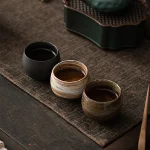 Tasse à thé japonaise en poterie brute faite à la main, service à thé Kung Fu en céramique, tasse unique, Style Antique, chemin silencieux, artisanat Antique, cadeau Tasse à thé japonaise en poterie brute faite à la main, service à thé Kung Fu en céramique, tasse unique, Style Antique, chemin silencieux, artisanat Antique, cadeau