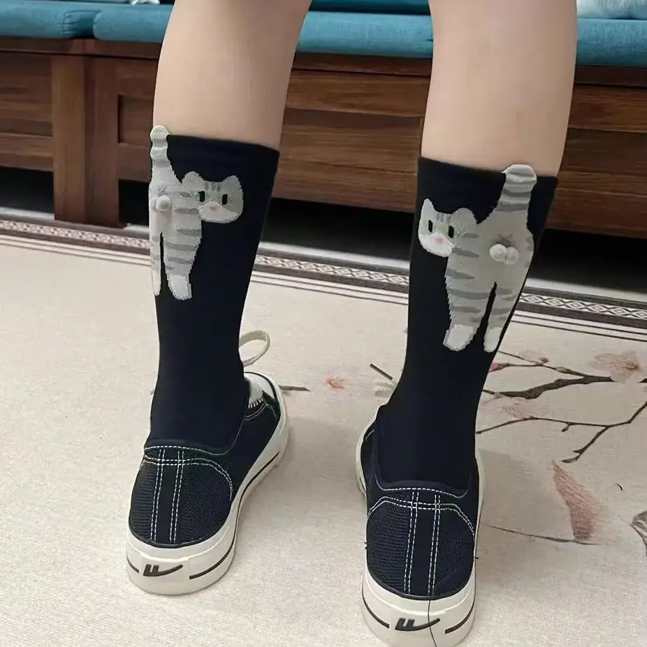 cadeau pour les amoureux des chats : chaussettes en coton pour dames avec chat de dessin animé, chaussettes respirantes et confortables pour toutes les saisons cadeau pour les amoureux des chats : chaussettes en coton pour dames avec chat de dessin animé, chaussettes respirantes et confortables pour toutes les saisons