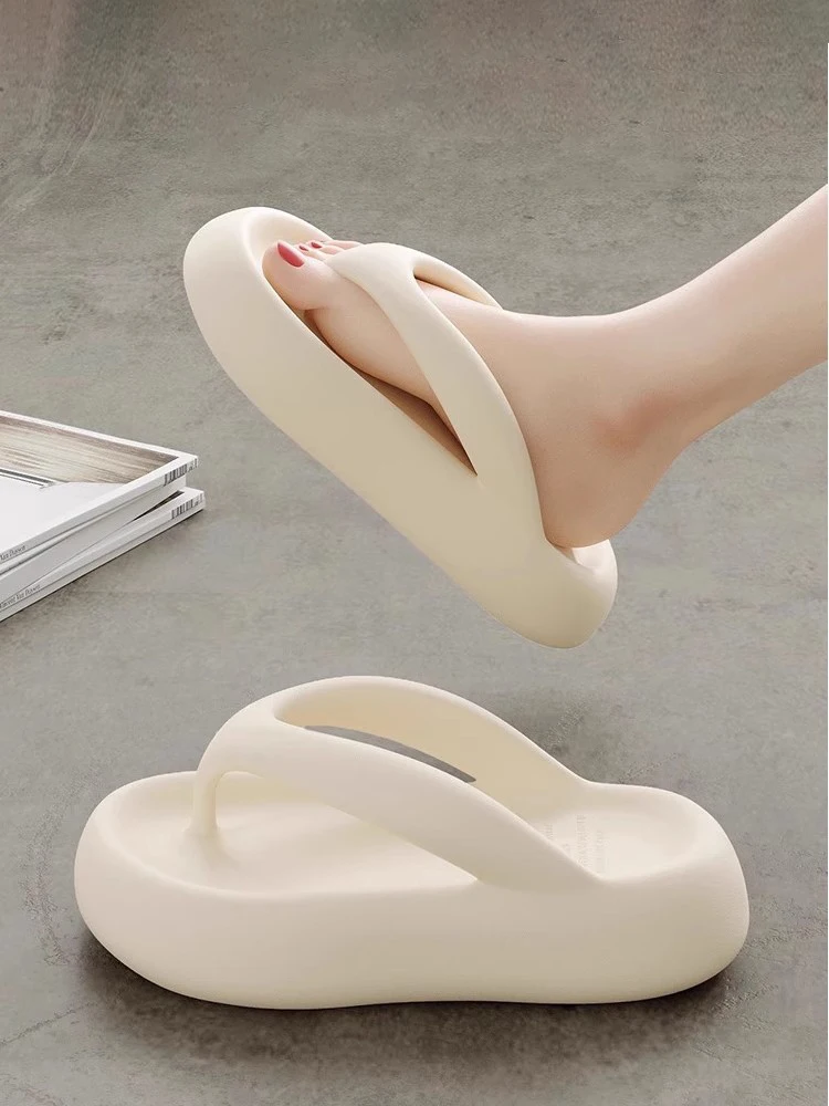 tongs japonaises à semelles épaisses pour femmes, vêtements d'extérieur d'été, nouvelles chaussures de plage eva antidérapantes et anti odeur augmentant la hauteur, 2024 tongs japonaises à semelles épaisses pour femmes, vêtements d'extérieur d'été, nouvelles chaussures de plage eva antidérapantes et anti odeur augmentant la hauteur, 2024