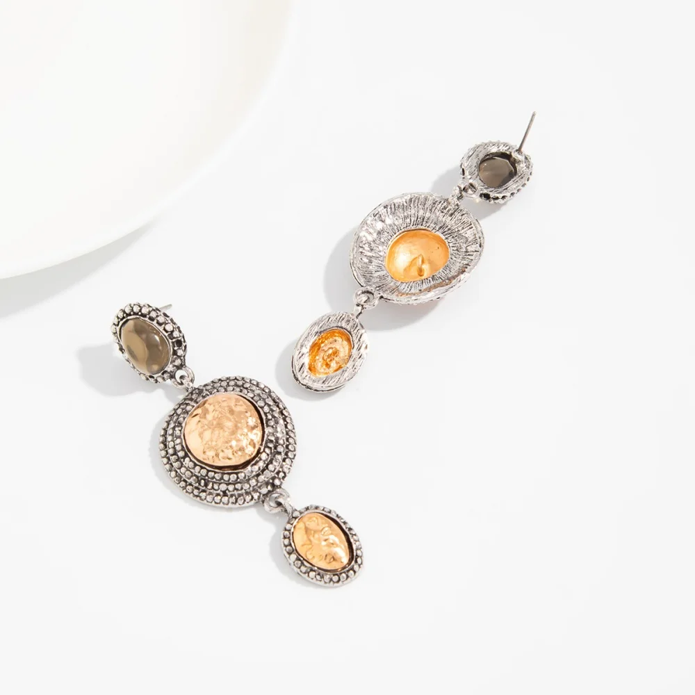 boucles d'oreilles à pampilles incrustées de pierres précieuses ovales de style ethnique rétro, bijoux à breloques de vacances à la mode et exagérés, cadeaux boucles d'oreilles à pampilles incrustées de pierres précieuses ovales de style ethnique rétro, bijoux à breloques de vacances à la mode et exagérés, cadeaux