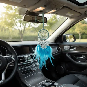 Pendentif de voiture attrape-rêves fait à la main, tricot à la main, pompon délicat, pierre de cristal, intérieur exquis avec plume