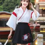 Robe Kimono japonaise pour femme, jupe brodée de chat noir et blanc, vêtements Vintage asiatiques, costume harajuku de Cosplay Anime de fête du Yukat Robe Kimono japonaise pour femme, jupe brodée de chat noir et blanc, vêtements Vintage asiatiques, costume harajuku de Cosplay Anime de fête du Yukat